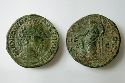 Sesterz, 169 - 170 n. Chr. Sesterz, 169 - 170 n. Chr.