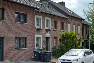 Hausfigur Maria Königin mit Kind, Vicht, Leuwstraße 58