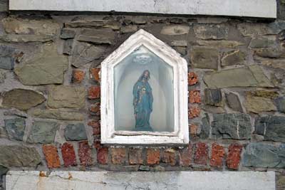 Hausfigur Maria Immaculata, Zweifall, Jägerhausstraße 32