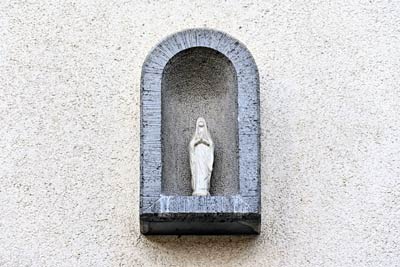 Hausfigur Immaculata, Mausbach, Dechant-Brock-Straße 37